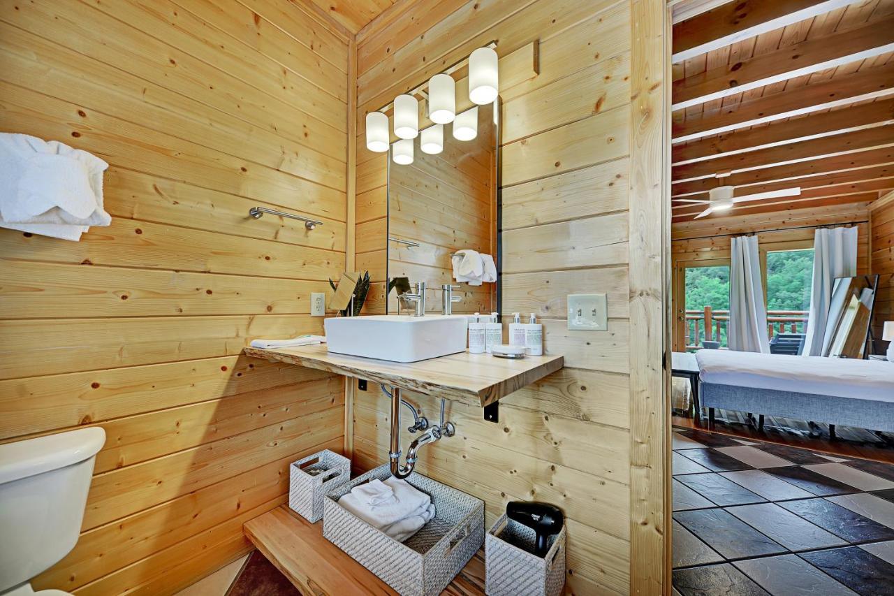 Gorgeous Large Mountain View Cabin W Hot Tub, Free Wifi, Games Villa Sevierville Bagian luar foto