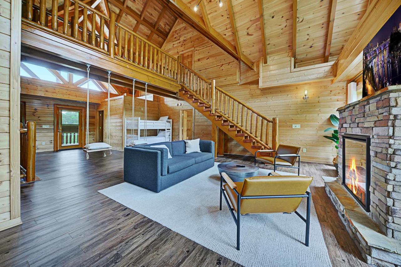 Gorgeous Large Mountain View Cabin W Hot Tub, Free Wifi, Games Villa Sevierville Bagian luar foto