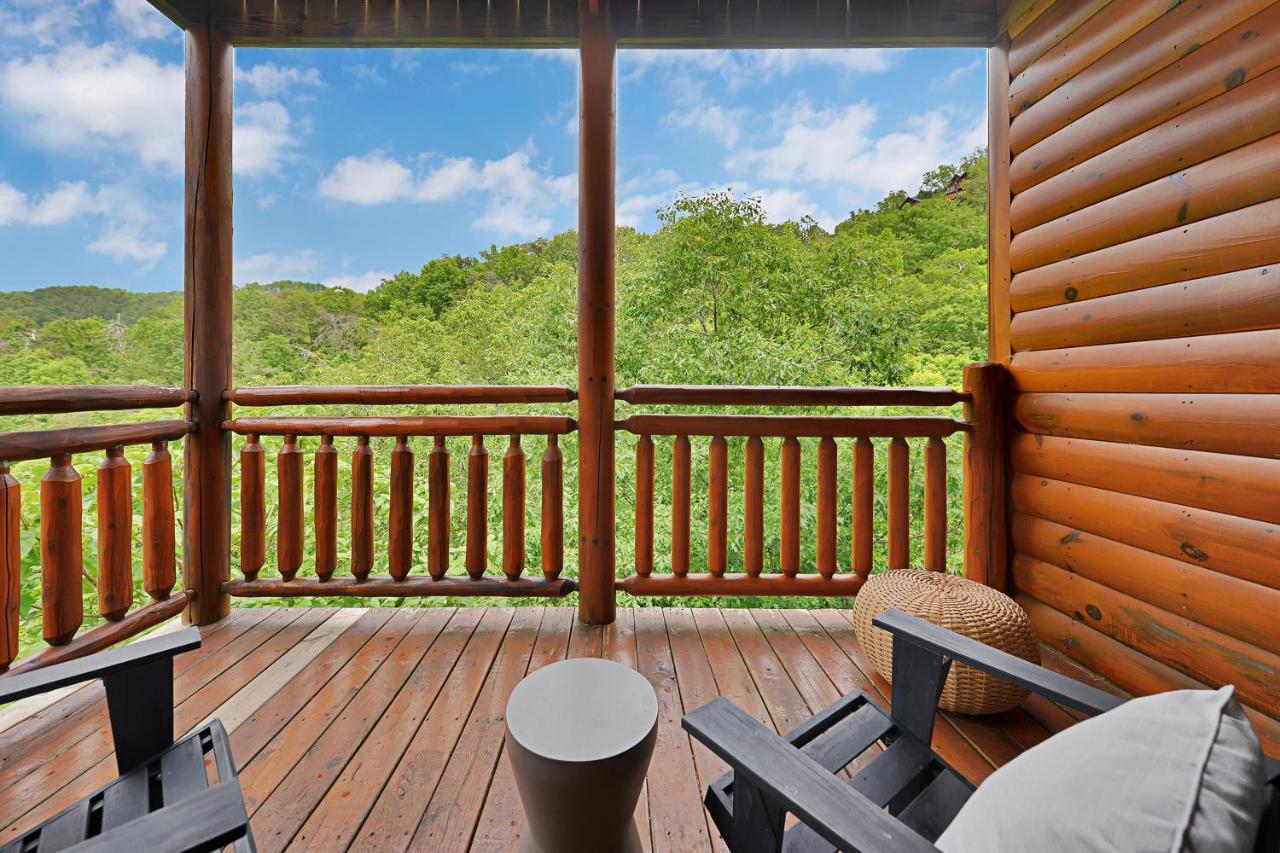 Gorgeous Large Mountain View Cabin W Hot Tub, Free Wifi, Games Villa Sevierville Bagian luar foto