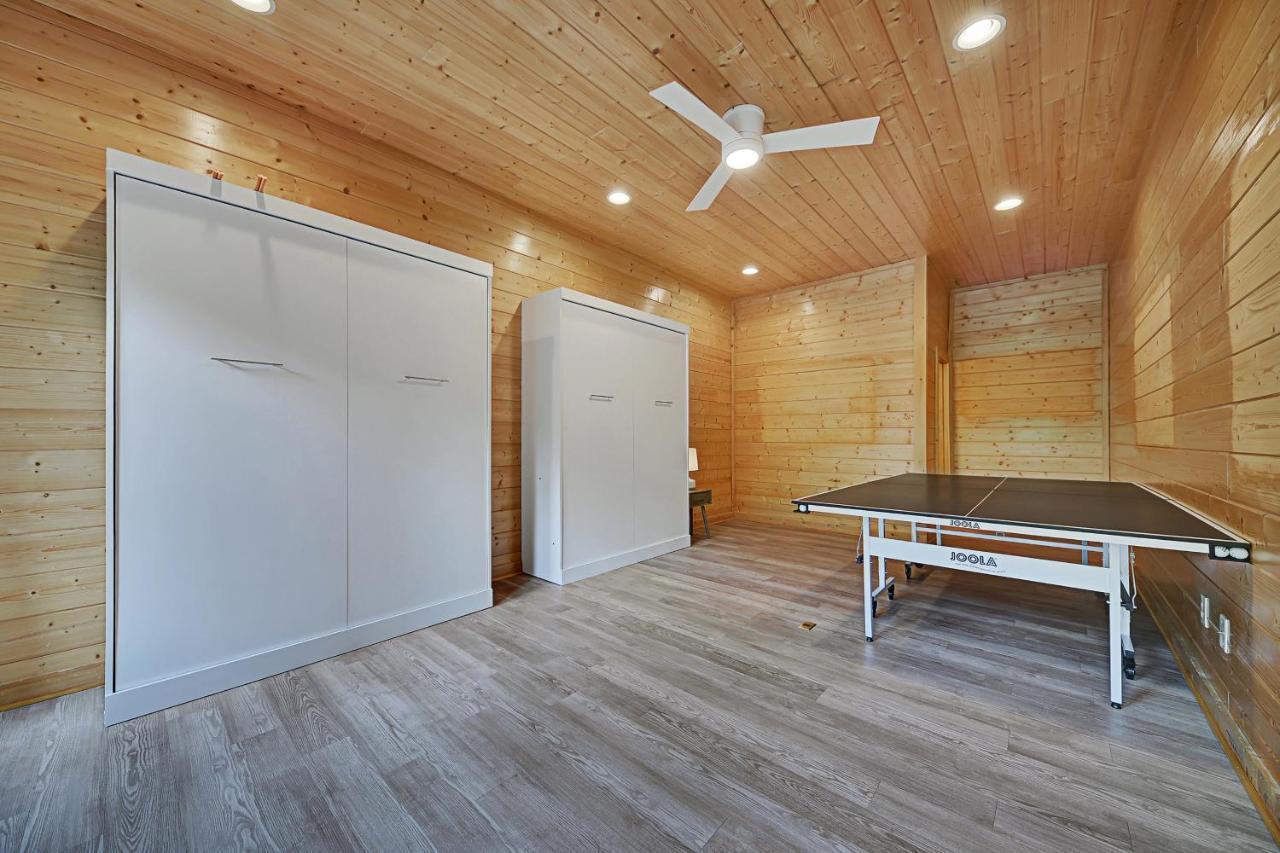 Gorgeous Large Mountain View Cabin W Hot Tub, Free Wifi, Games Villa Sevierville Bagian luar foto