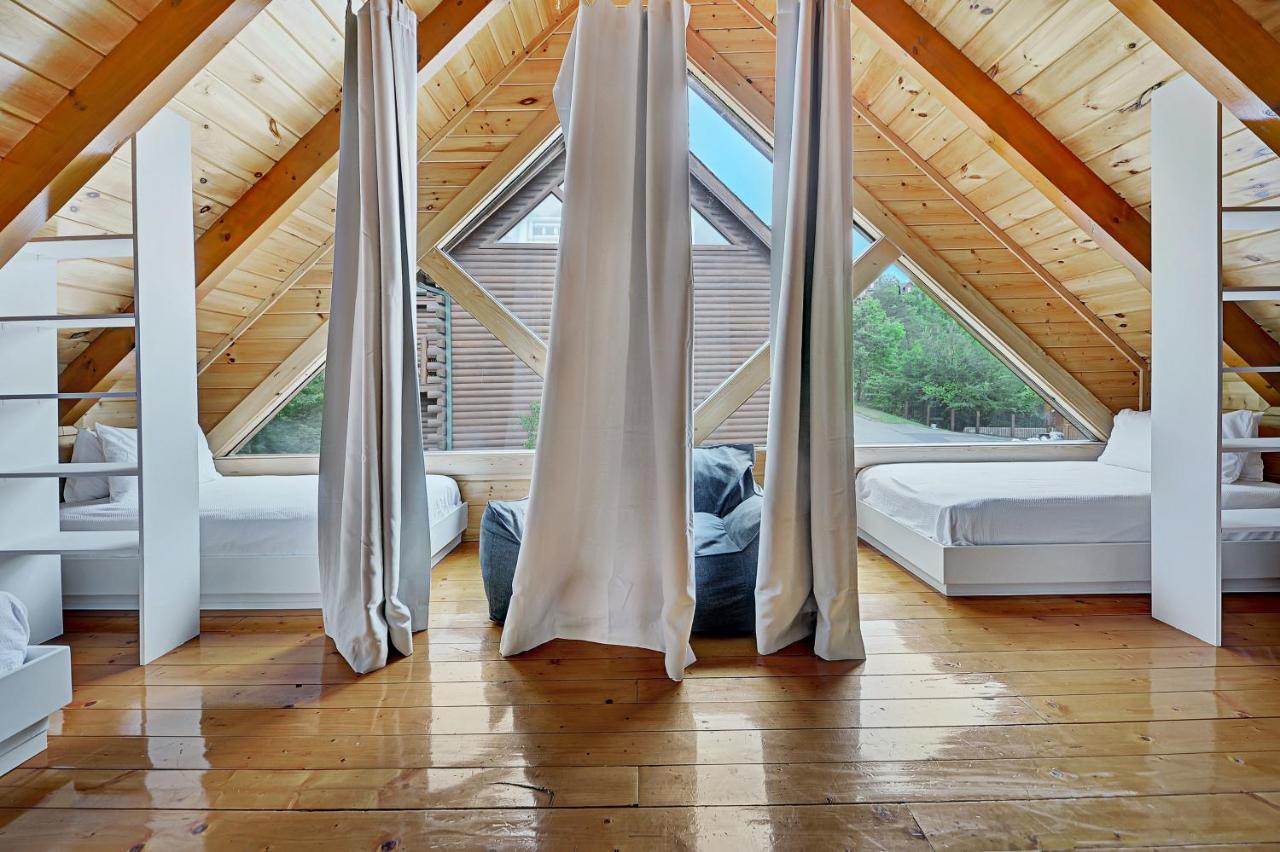 Gorgeous Large Mountain View Cabin W Hot Tub, Free Wifi, Games Villa Sevierville Bagian luar foto