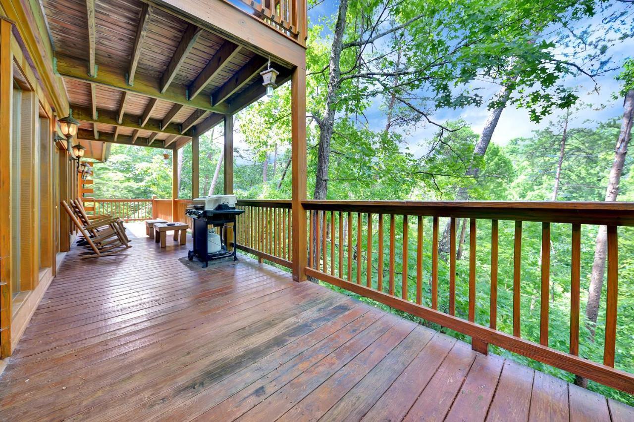 Gorgeous Large Mountain View Cabin W Hot Tub, Free Wifi, Games Villa Sevierville Bagian luar foto