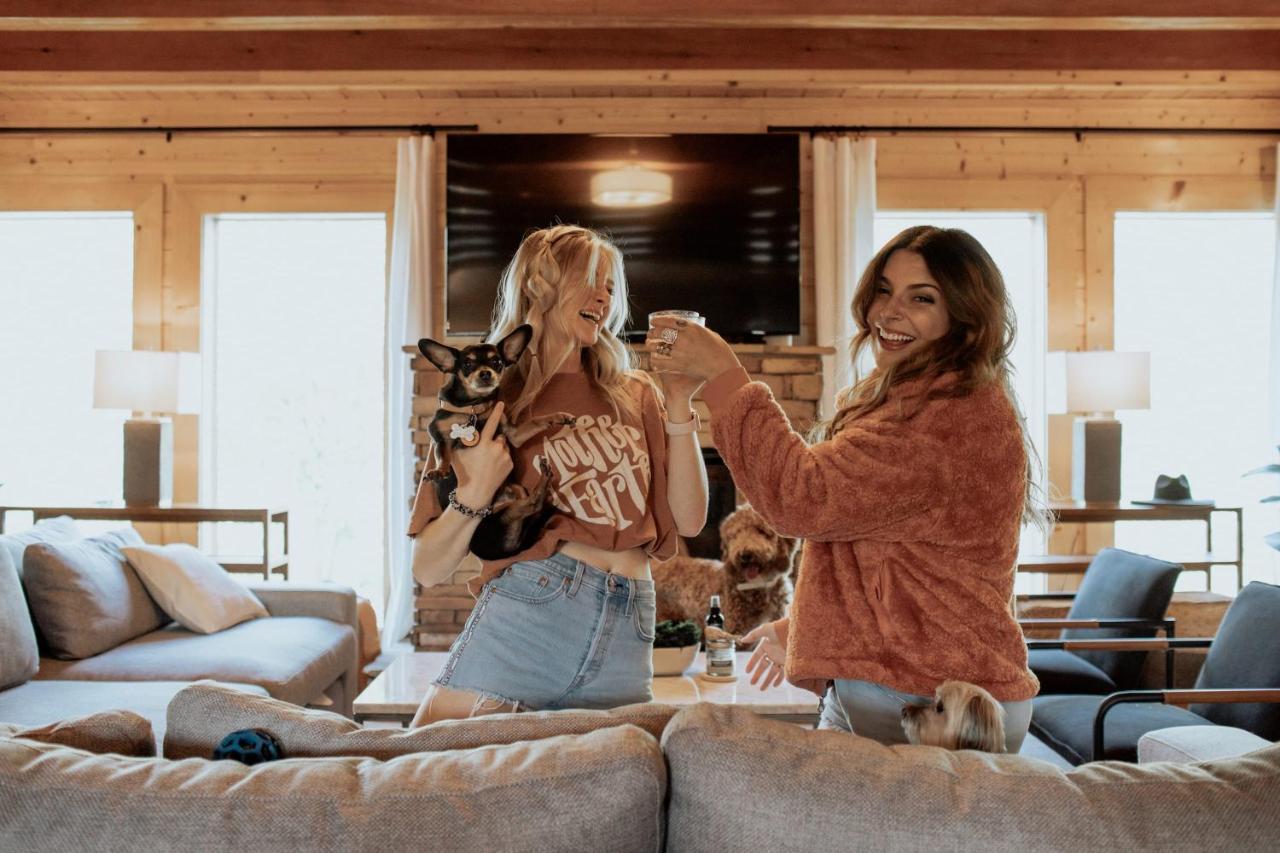 Gorgeous Large Mountain View Cabin W Hot Tub, Free Wifi, Games Villa Sevierville Bagian luar foto